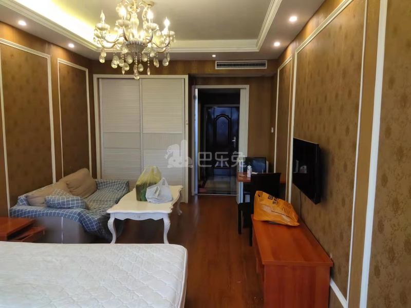 财富商厦10046843客厅图1