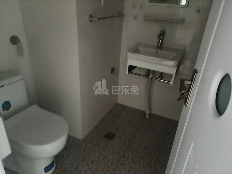 领峰国际（天工国际大厦）10047010卫生间图7