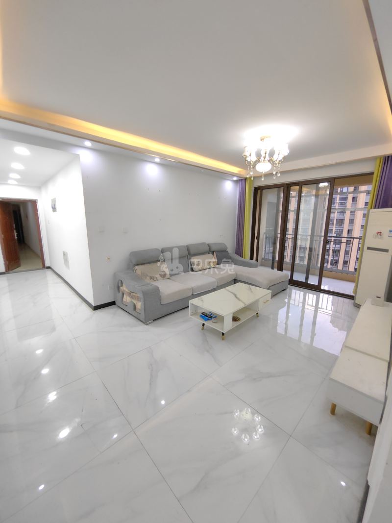 鑫苑世家10048312客厅图7