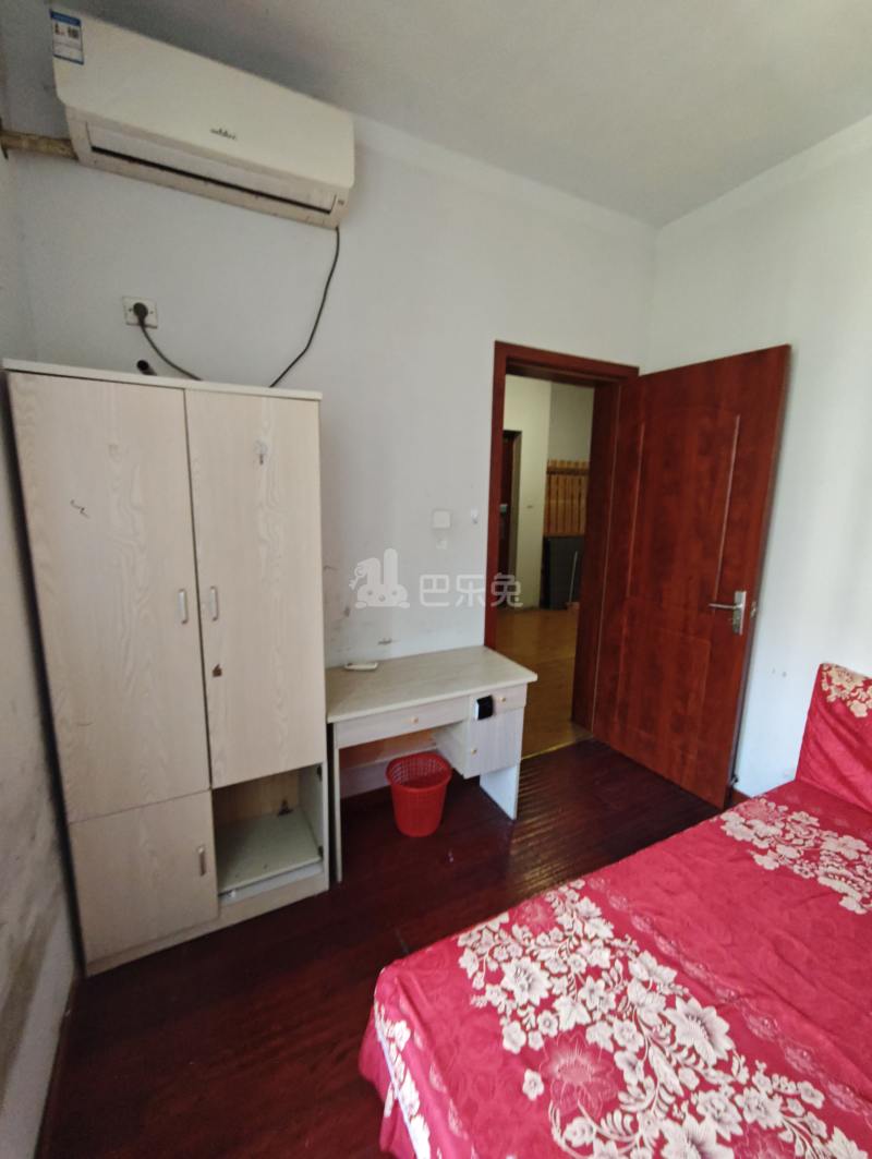 可逸兰亭10052886卧室图3