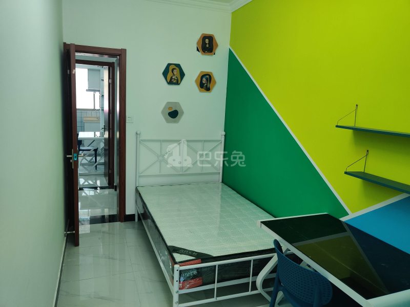 沪太路2660弄小区10053986卧室图1