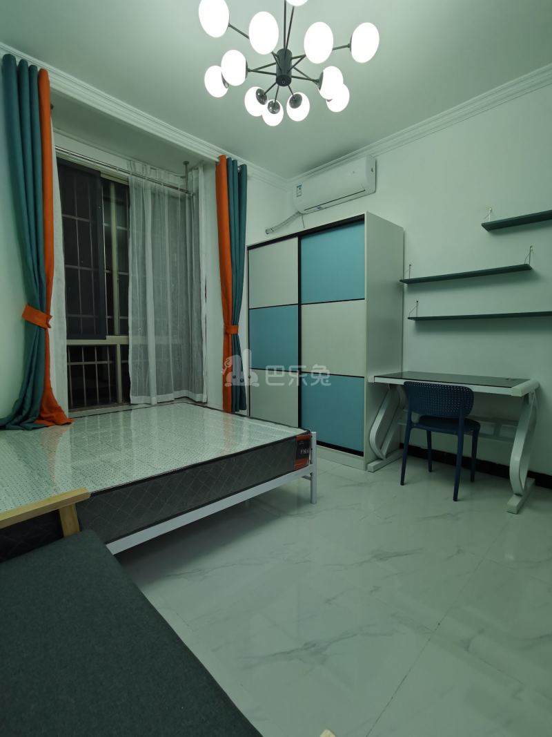 沪太路2660弄小区10053986卧室图16