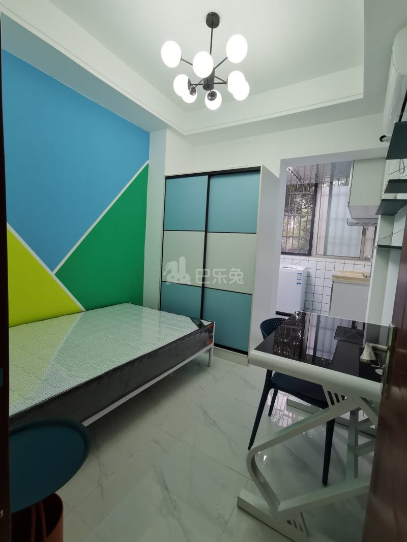 沪太路2660弄小区10053986卧室图13