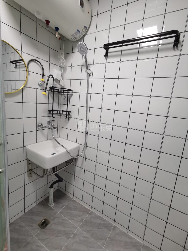 沪太路2660弄小区10053986卫生间图24