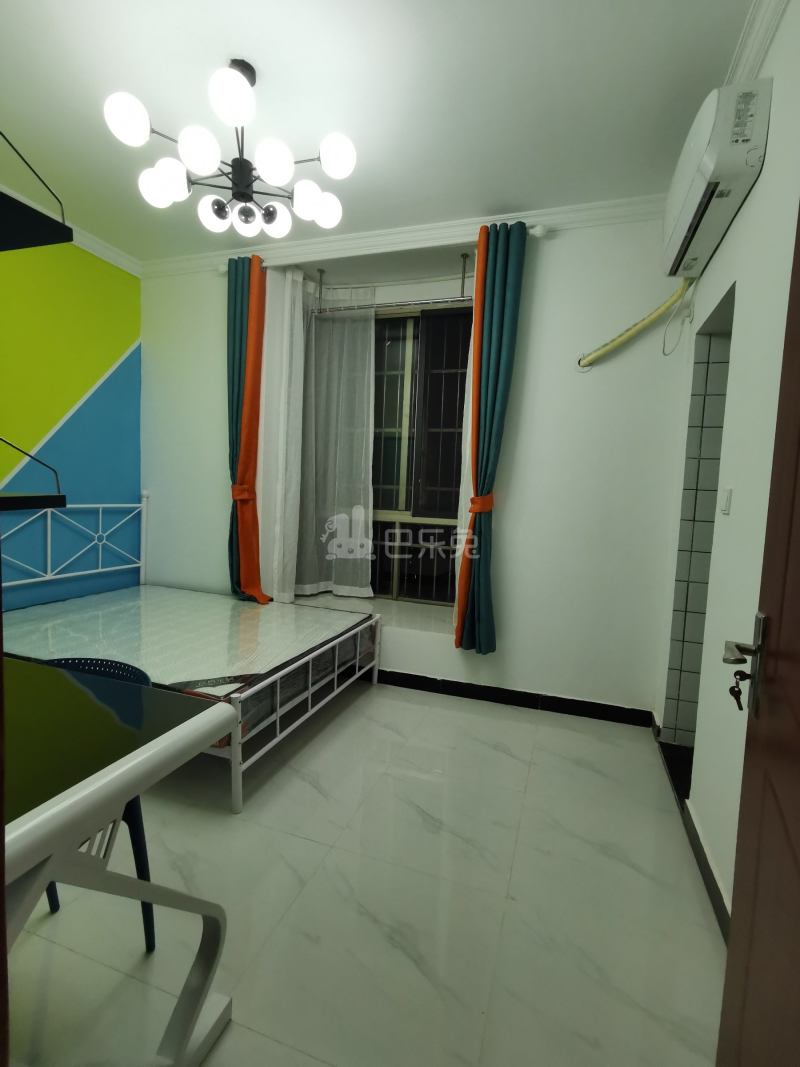 沪太路2660弄小区10053986卧室图11