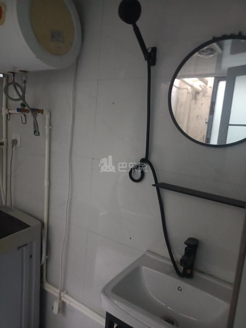 九龙仓君廷10055800卫生间图7