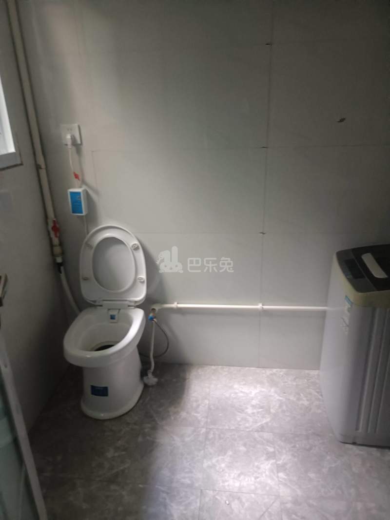 九龙仓君廷10055800卫生间图6