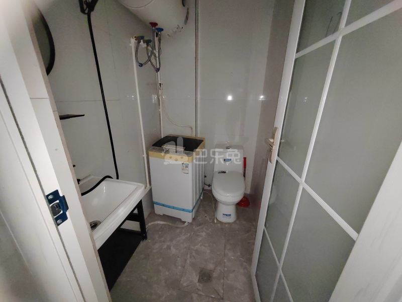 九龙仓君廷10055802卫生间图4