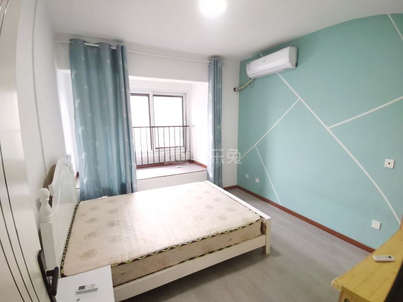 象屿都城嘉园10058335卧室图0