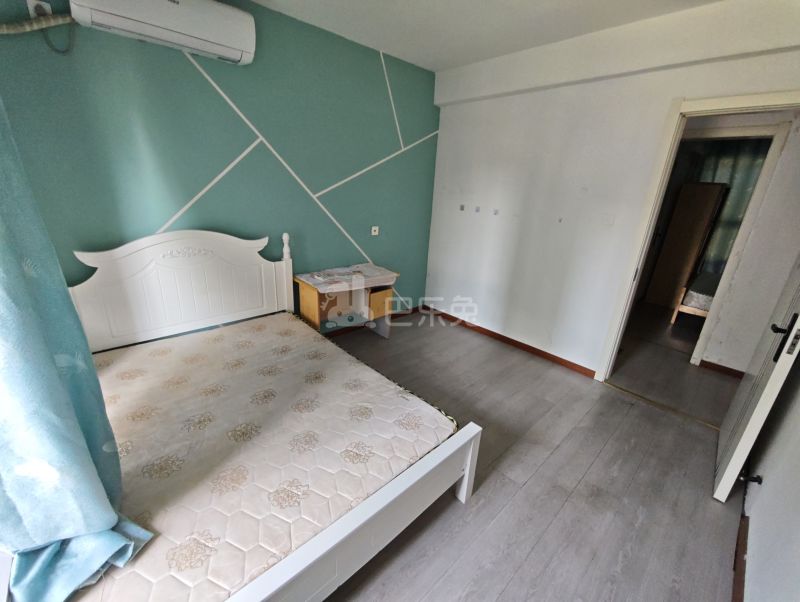 象屿都城嘉园2期10058390卧室图1