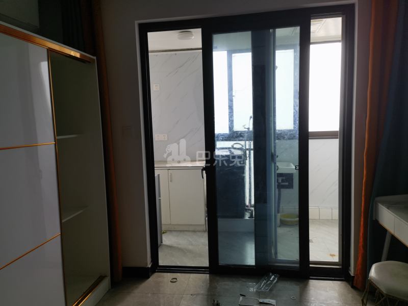 婺江家园三园10061140卧室图3