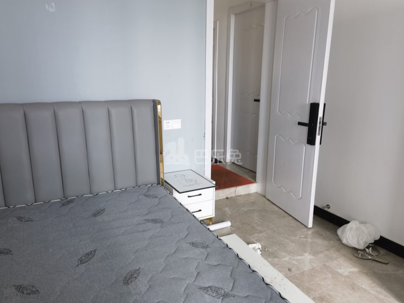 婺江家园三园10061140卧室图2