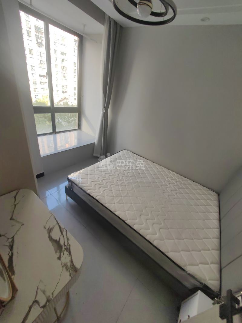 丰东花苑10061150卧室图0