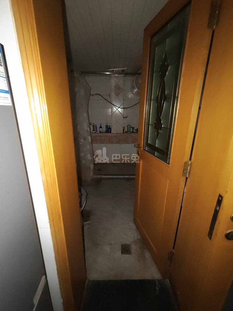 飘鹰花苑南区10064888卫生间图5