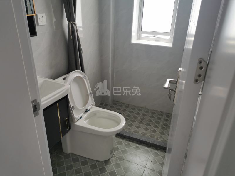 高境二村10065277卫生间图6