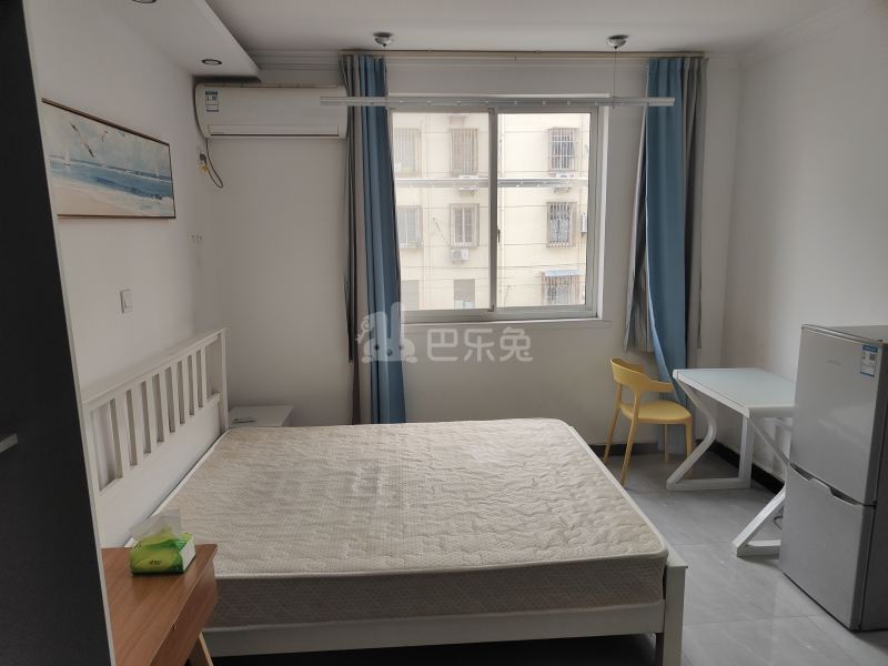 陆凌新村10073635卧室图0