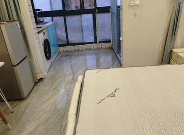 桂林新苑 1室0厅0卫