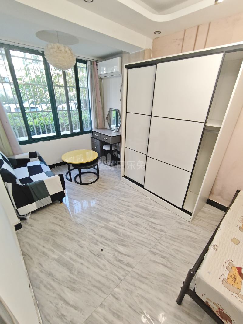 金港花园一期10083268卧室图1