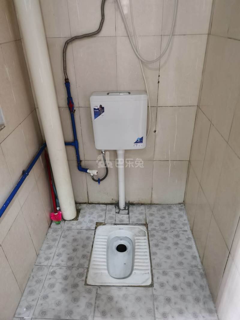 员村南社大街18号10086212卫生间图6