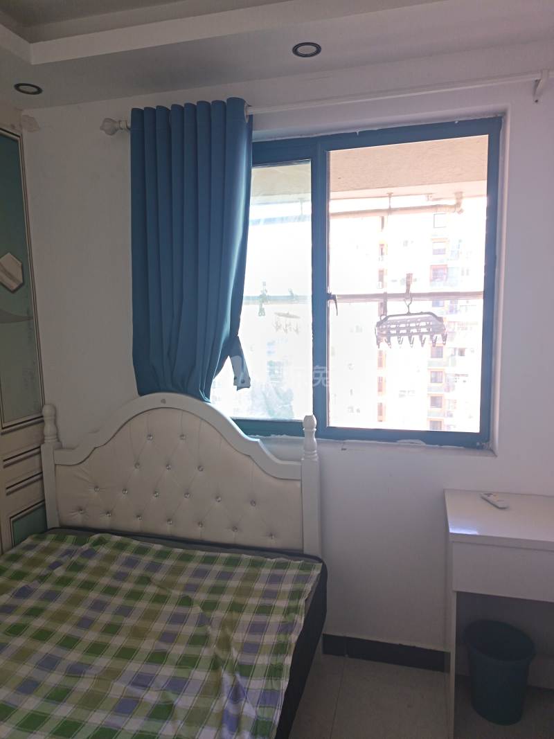 剑河家苑10098497卧室窗户图9