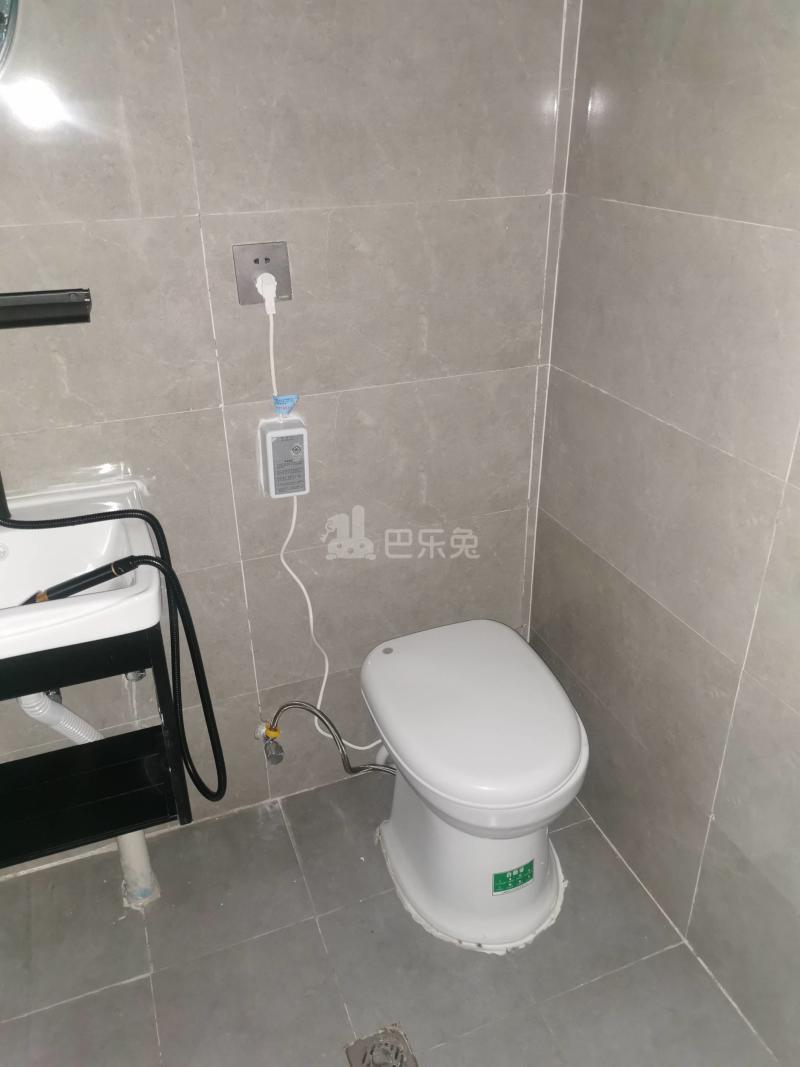 春江锦庐10101537卫生间图6