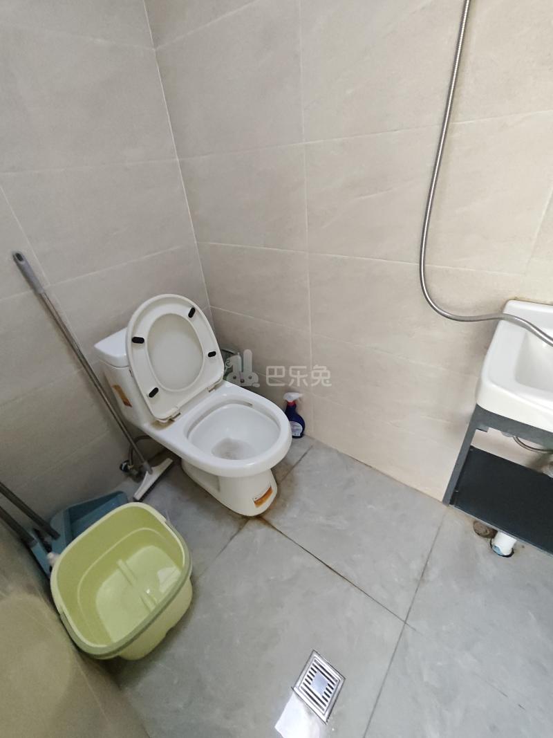 麒麟大厦10101580卫生间图5