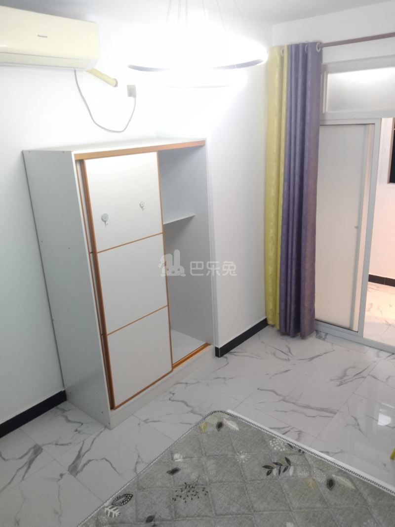 黄城花园西区10107680卧室图2