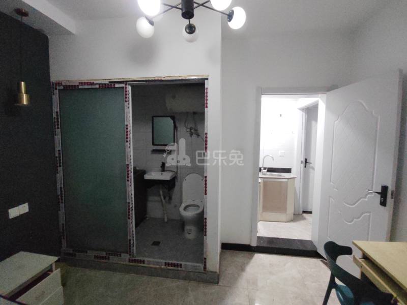 金沙湾绿地和苑一期10113288卧室图3