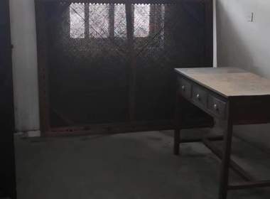 景杉路小区 3室2厅1卫