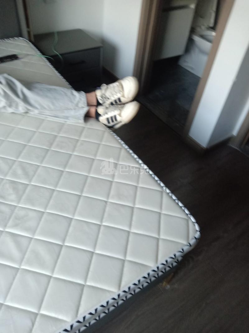 保利融信和光尘樾10116116卧室图0