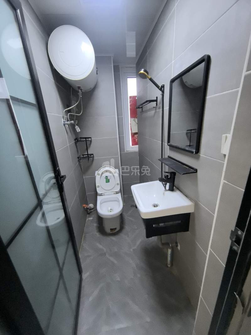 凌沛苑10116123卫生间图4