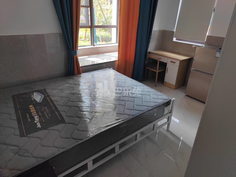 定山家园东区10117578卧室图0