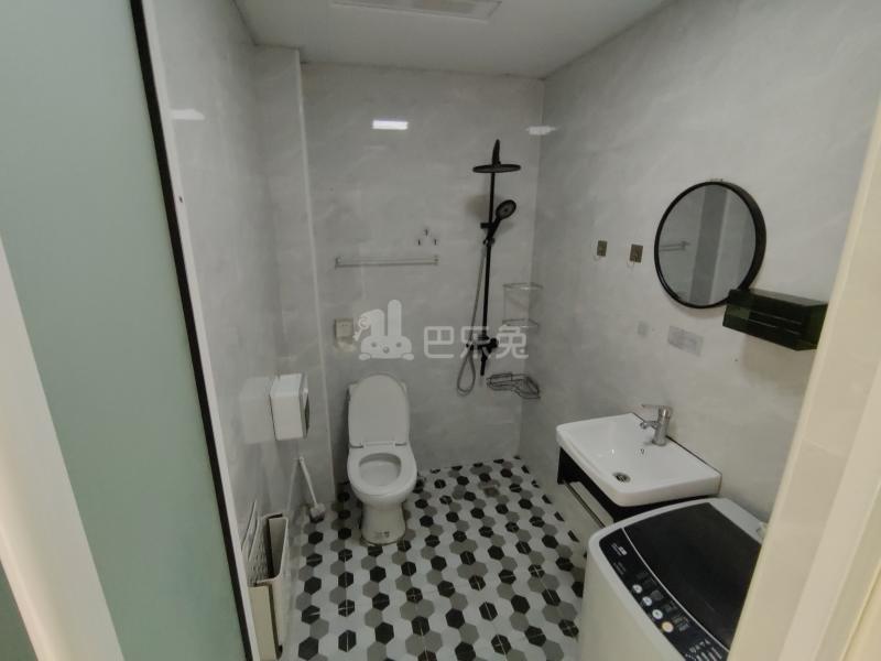 新汾小区（汾西路880弄）10118444卫生间图6