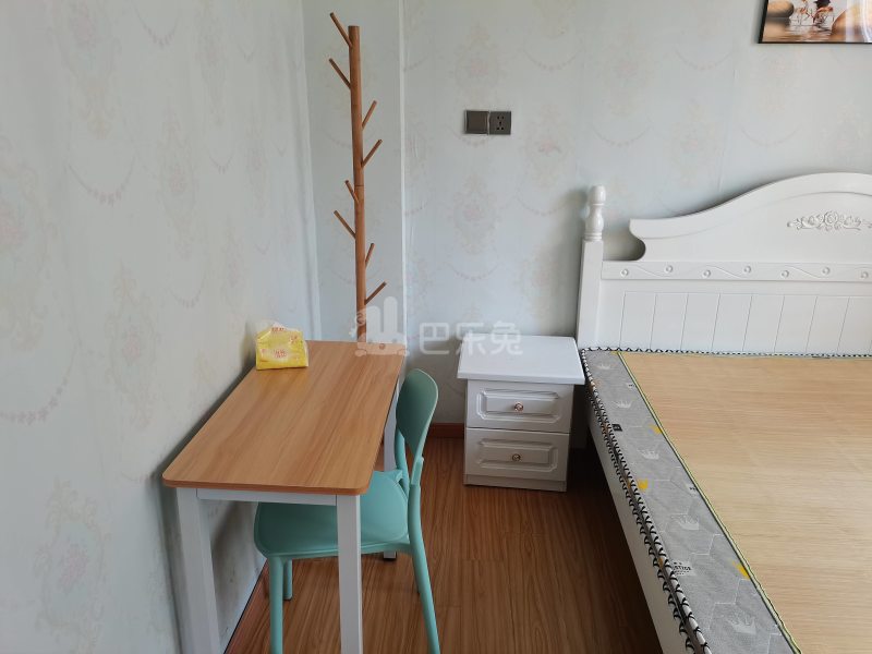 新南湖绿苑10119531卧室图2