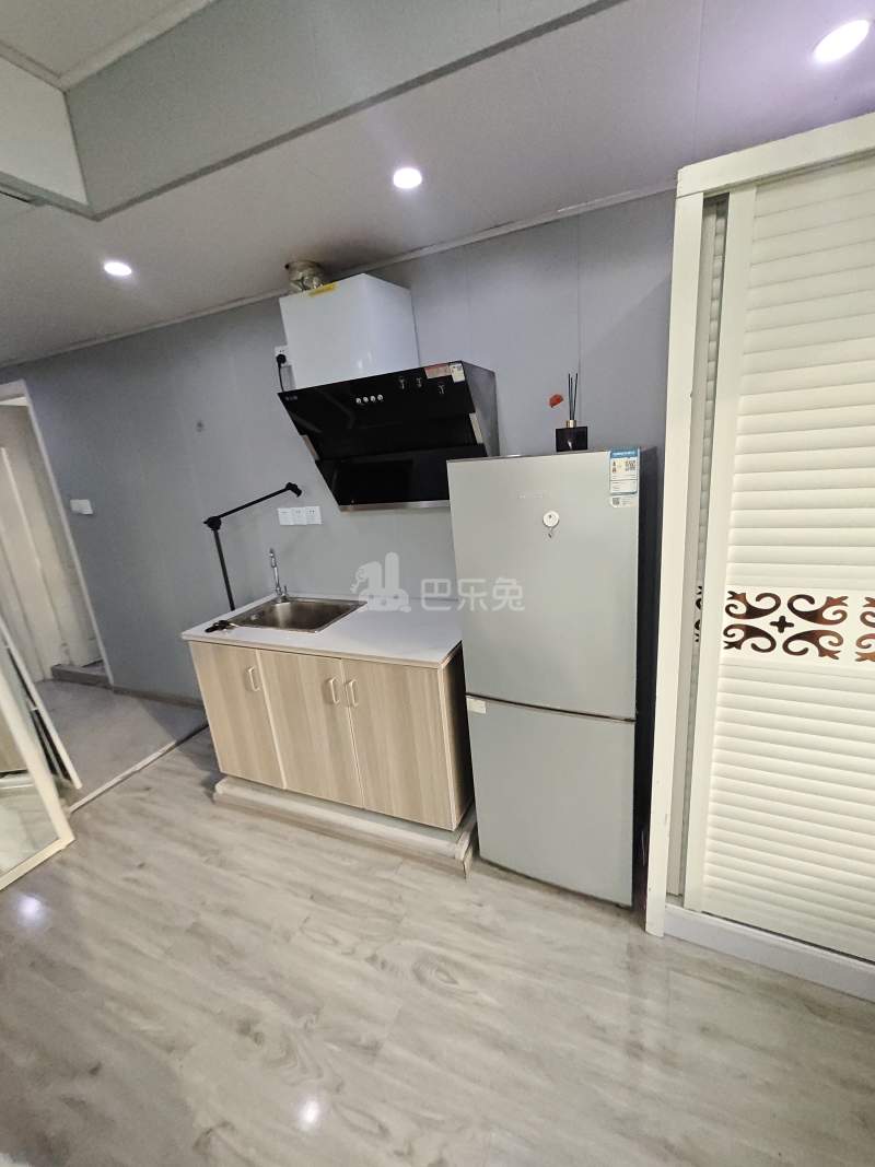 庐迅大厦10119776卧室图4