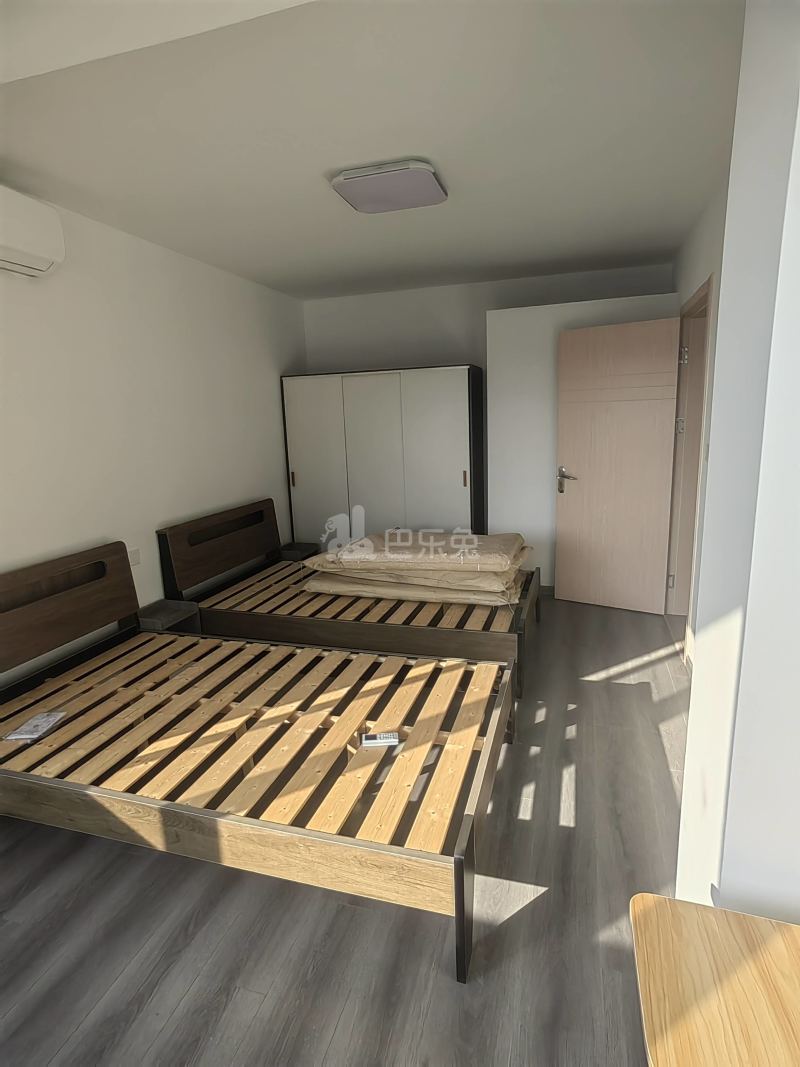 竹竿巷小区10120539卧室图3