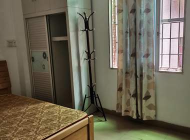 京溪大街38号 3室2厅1卫