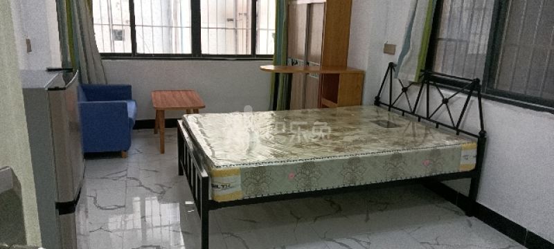 京溪街白灰场南路35号10121667卧室图0