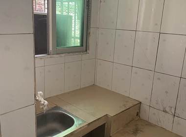 京溪大街河阳巷17号 1室1厅1卫