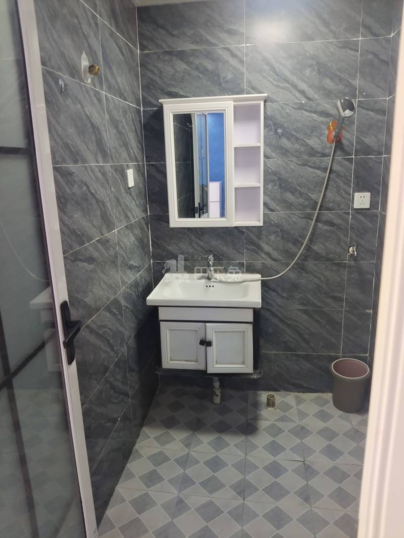 杨鑫佳苑10125664卫生间图10