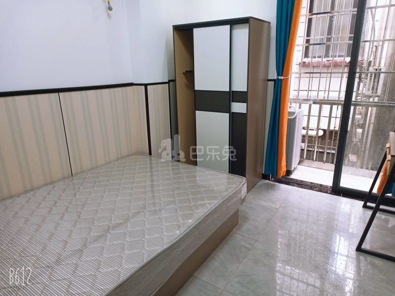 麦地村中街二巷7号10130856卧室图0