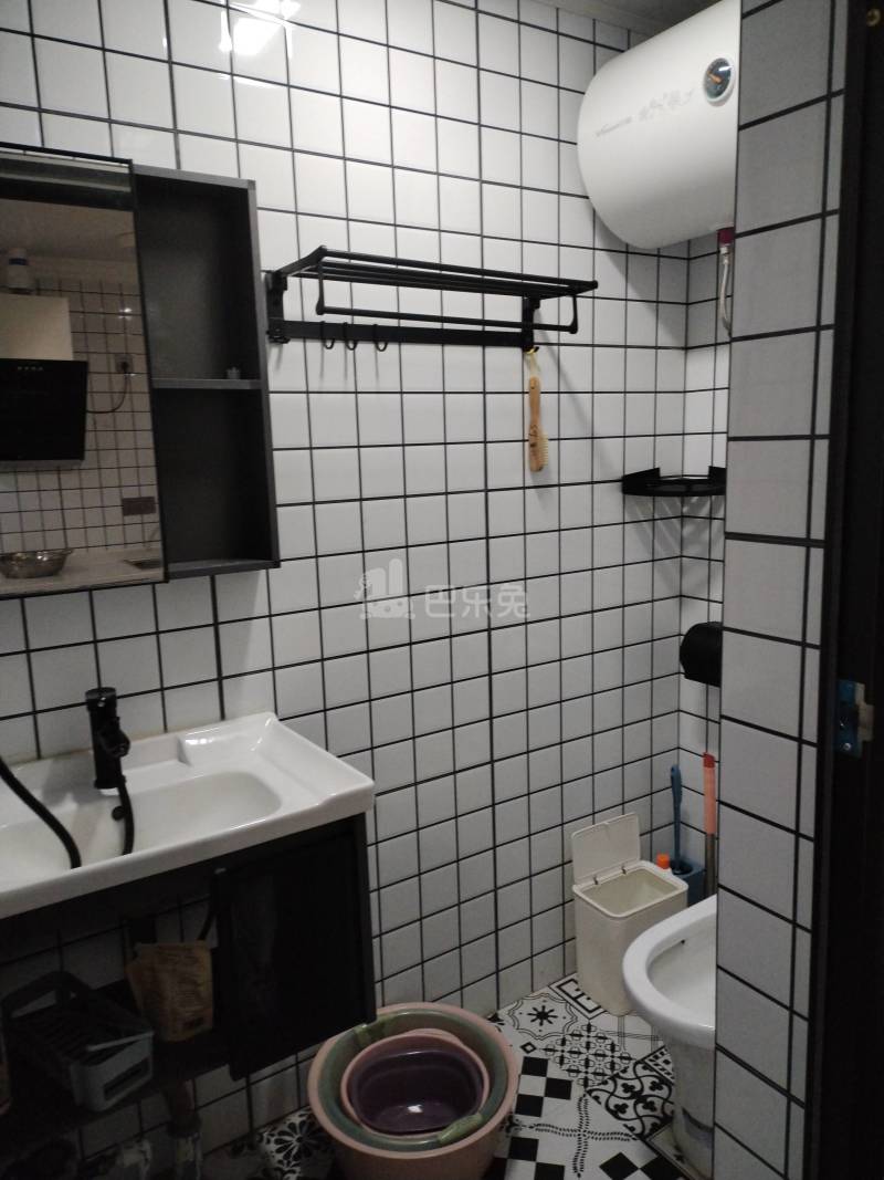 温馨人家10135440卫生间图1