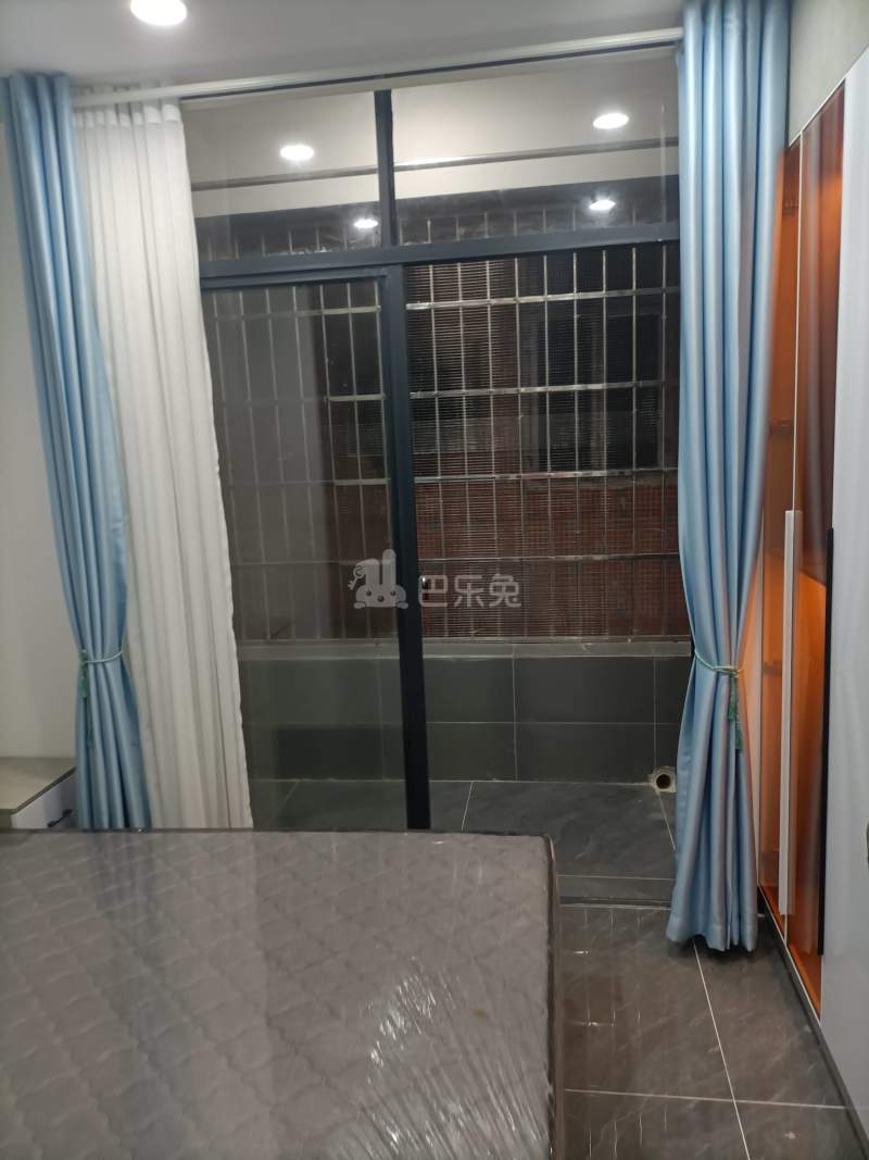 大山村大巷陈坊后街一巷10号10140199卧室图2