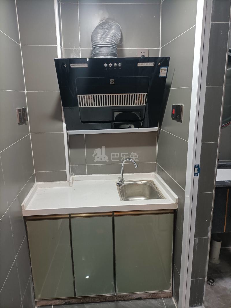 大山村大巷陈坊后街一巷10号10140201厨房图5