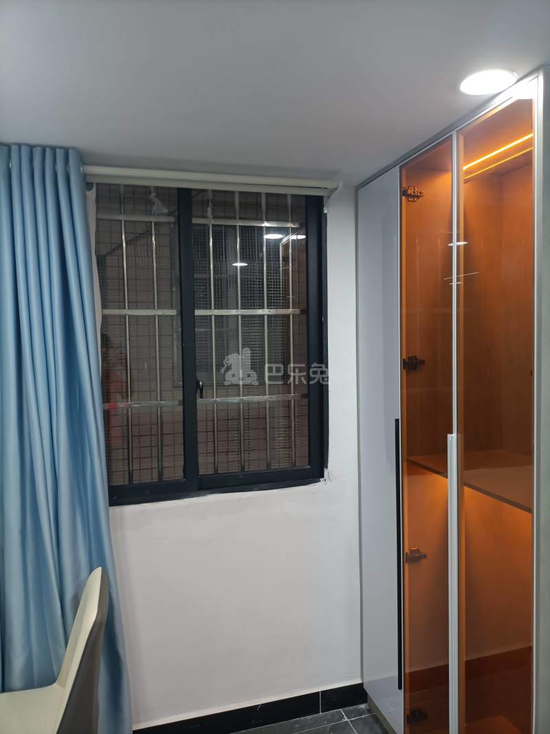 大山村大巷陈坊后街一巷10号10140201卧室图3