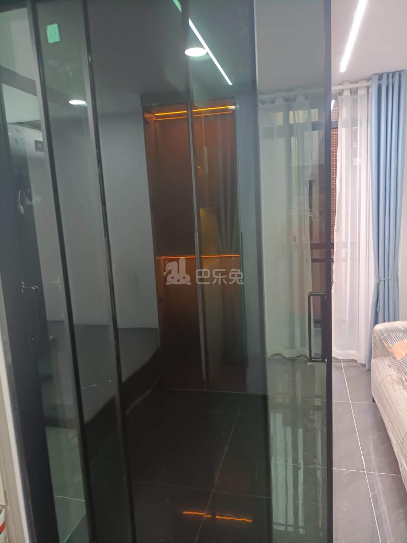 大山村大巷陈坊后街一巷10号10140211卧室窗户图7