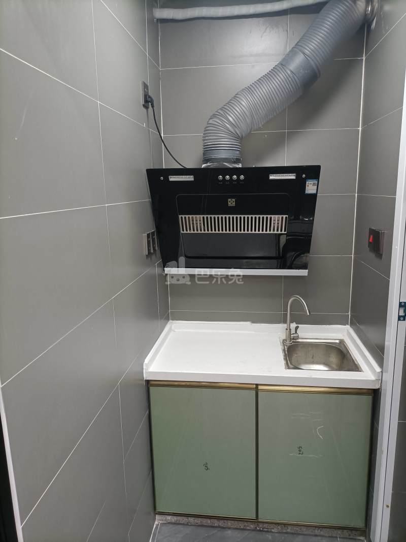 大山村大巷陈坊后街一巷10号10140215厨房图5