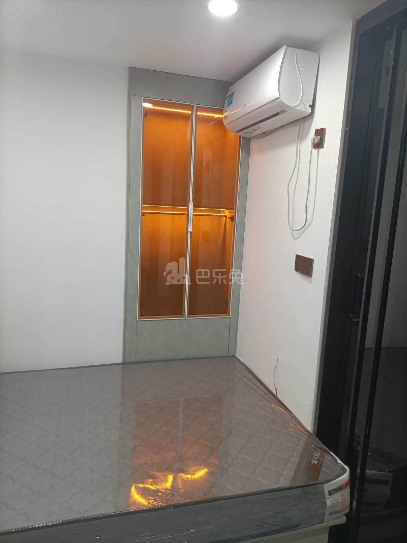 大山村大巷陈坊后街一巷10号10140215卧室图1