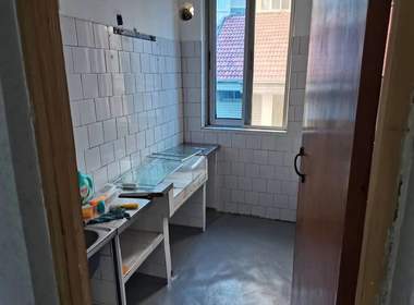 锦胜小区 3室2厅1卫