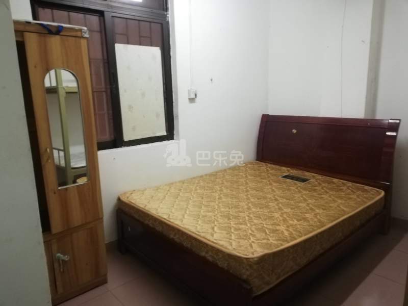 石桥村10140901卧室图2